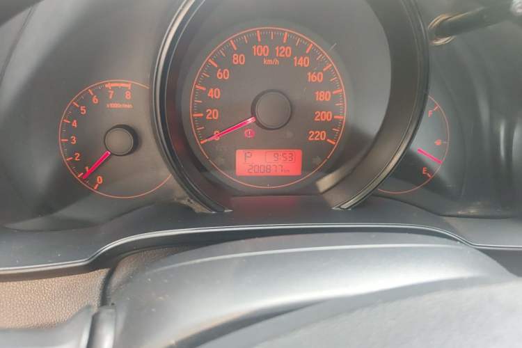 Used Honda Fit 2018 1.5L CVT Comfort Version Odometer Close Up