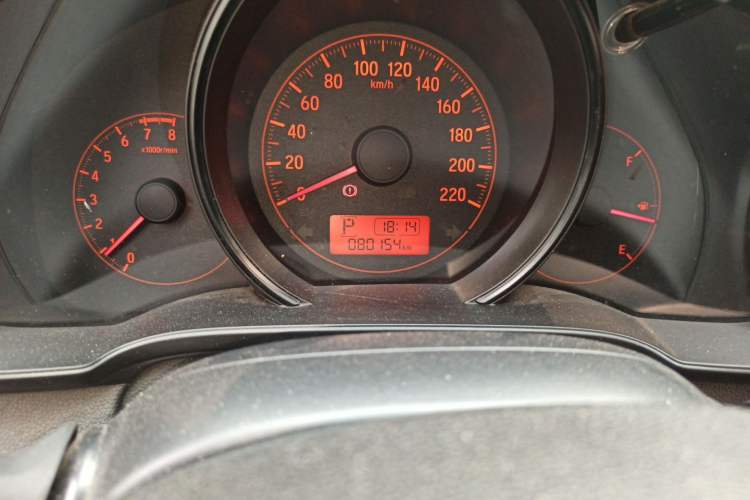 Used Honda Fit 2018 1.5L CVT Comfort Version Odometer Close Up
