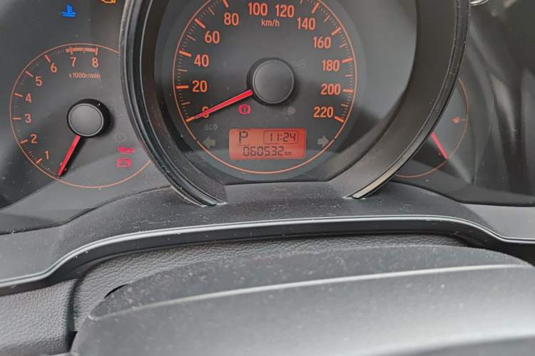 Used Honda Fit 2018 1.5L CVT Comfort Version Odometer Close Up