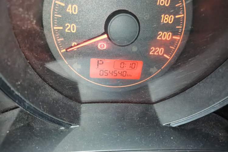 Used Honda Fit 2018 1.5L CVT Comfort Version Odometer Close Up