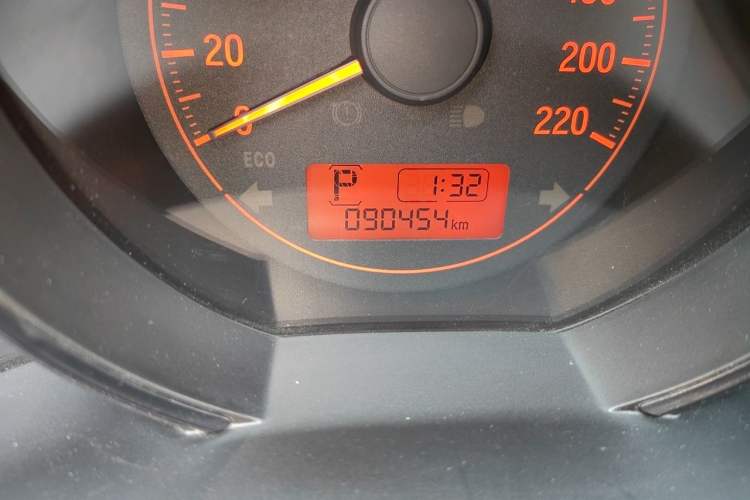Used Honda Fit 2018 1.5L CVT Comfort Version Odometer Close Up