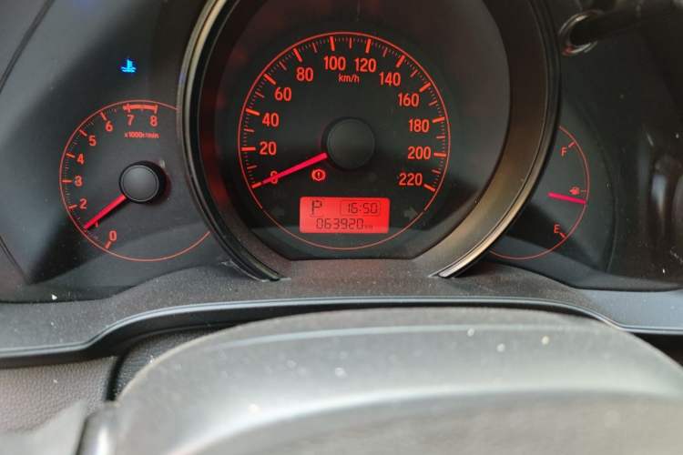 Used Honda Fit 2018 1.5L CVT Comfort Version Odometer Close Up