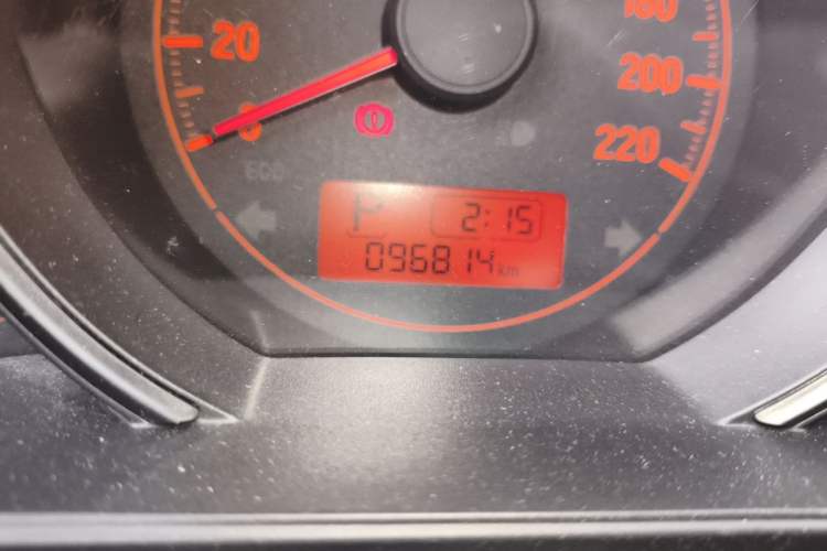 Used Honda Fit 2018 1.5L CVT Comfort Version Odometer Close Up