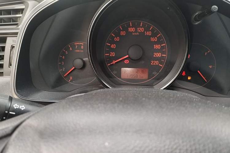 Used Honda Fit 2018 1.5L CVT Comfort Sunroof Version Odometer Close Up
