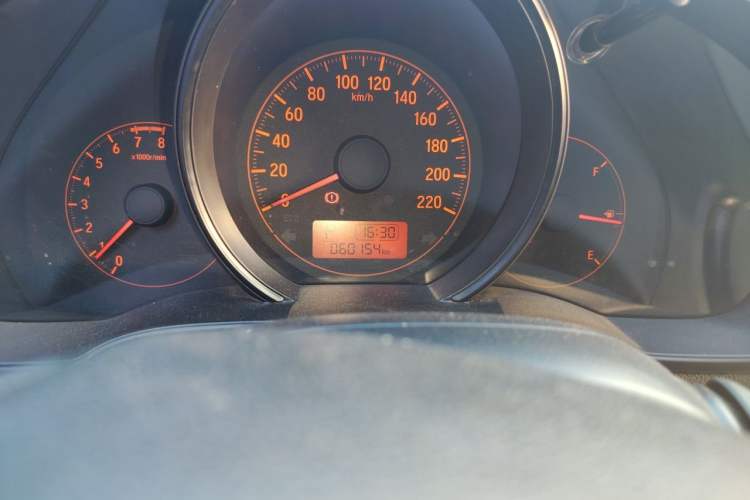 Used Honda Fit 2018 1.5L CVT Comfort Version Odometer Close Up