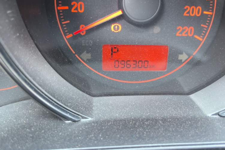 Used Honda Fit 2018 1.5L CVT Comfort Version Odometer Close Up