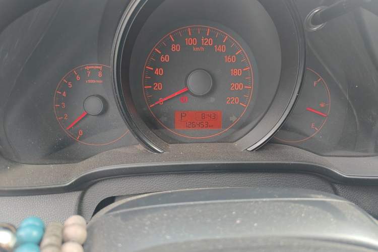 Used Honda Fit 2018 1.5L CVT Comfort Version Odometer Close Up