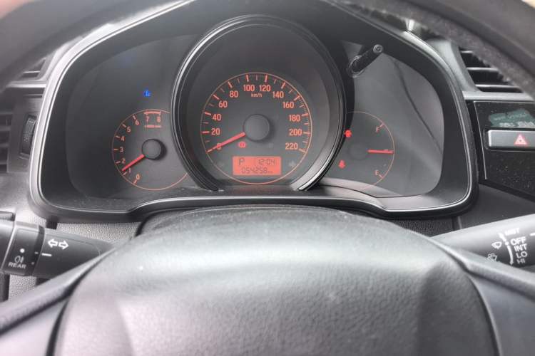 Used Honda Fit 2018 1.5L CVT Comfort Version Odometer Close Up