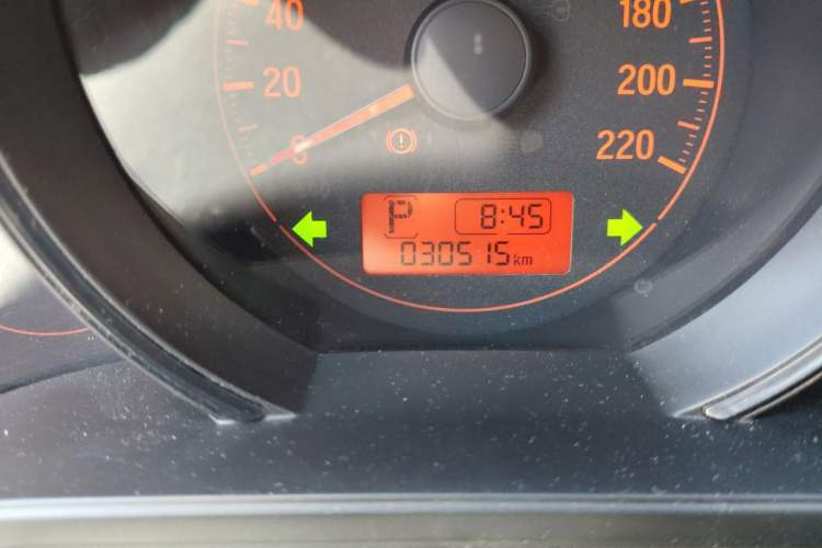 Used Honda Fit 2018 1.5L CVT Comfort Version Odometer Close Up