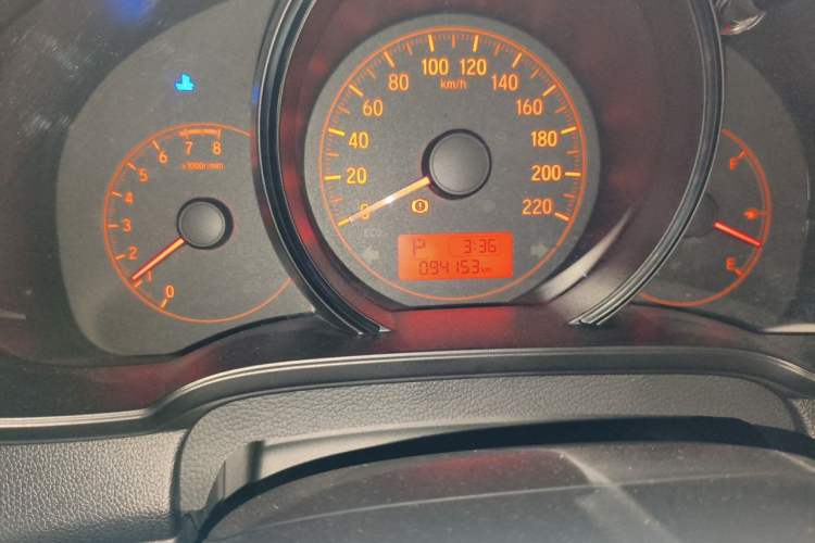 Used Honda Fit 2018 1.5L CVT Comfort Version Odometer Close Up