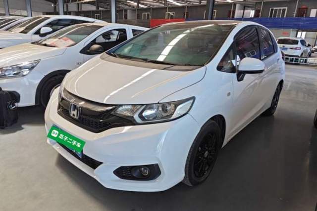 Used Honda Fit 2018 1.5L CVT Comfort Sunroof Version