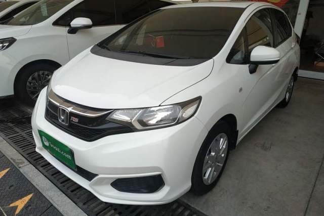 Used Honda Fit 2018 1.5L CVT Comfort Sunroof Version