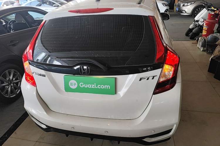 Used Honda Fit 2018 1.5L CVT Comfort Version Rear