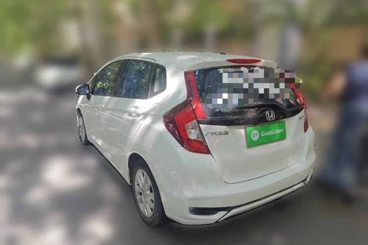Used Honda Fit 2018 1.5L CVT Comfort Sunroof Version Rear Left 45 Deg