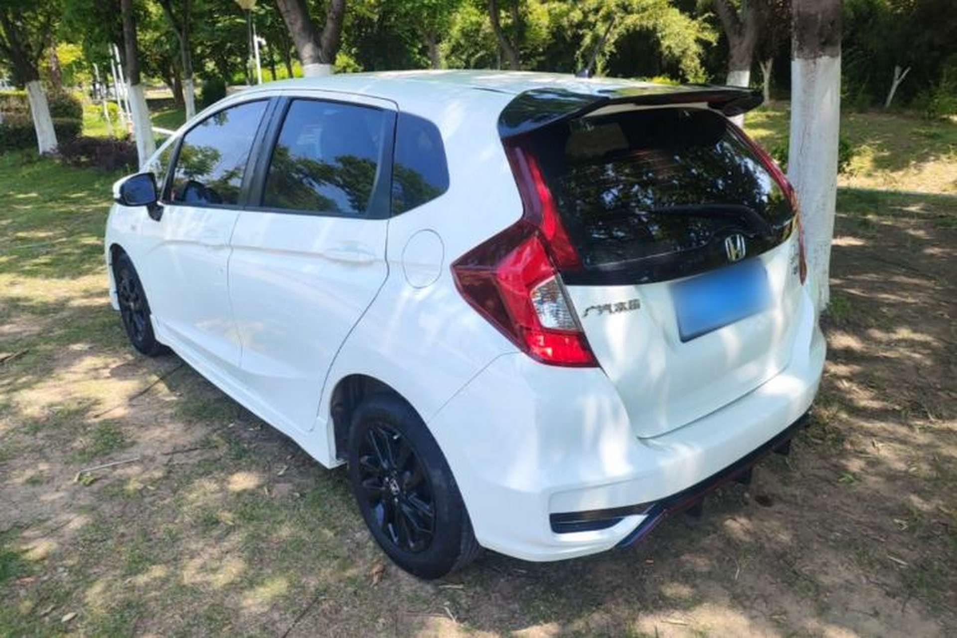 Used Honda Fit 2018 1.5L CVT Trendy Sports Edition Rear Left 45 Deg