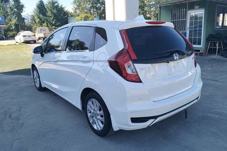 Used Honda Fit 2018 1.5L CVT Comfort Sunroof Version Rear Left 45 Deg