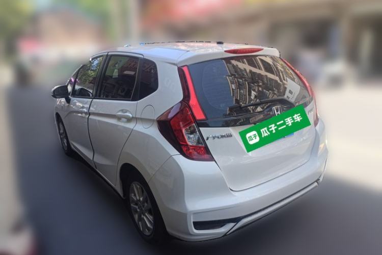Used Honda Fit 2018 1.5L CVT Comfort Sunroof Version Rear Left 45 Deg