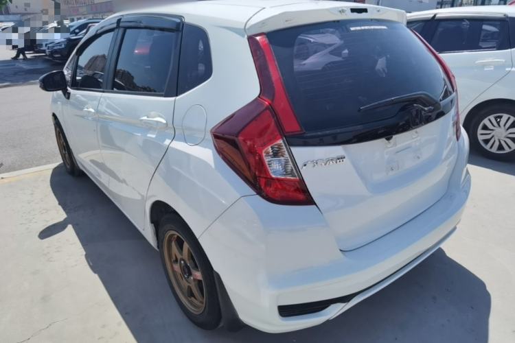 Used Honda Fit 2018 1.5L CVT Comfort Sunroof Version Rear Left 45 Deg