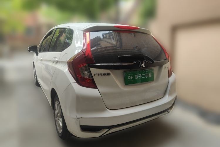 Used Honda Fit 2018 1.5L CVT Comfort Sunroof Version Rear Left 45 Deg