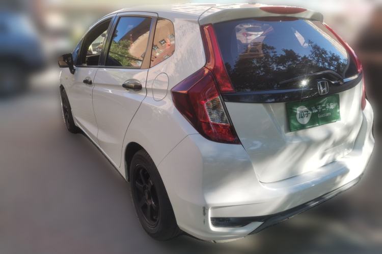 Used Honda Fit 2018 1.5L CVT Comfort Version Rear Left 45 Deg
