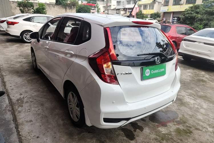 Used Honda Fit 2018 1.5L CVT Comfort Version Rear Left 45 Deg