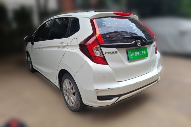 Used Honda Fit 2018 1.5L CVT Comfort Sunroof Version Rear Left 45 Deg