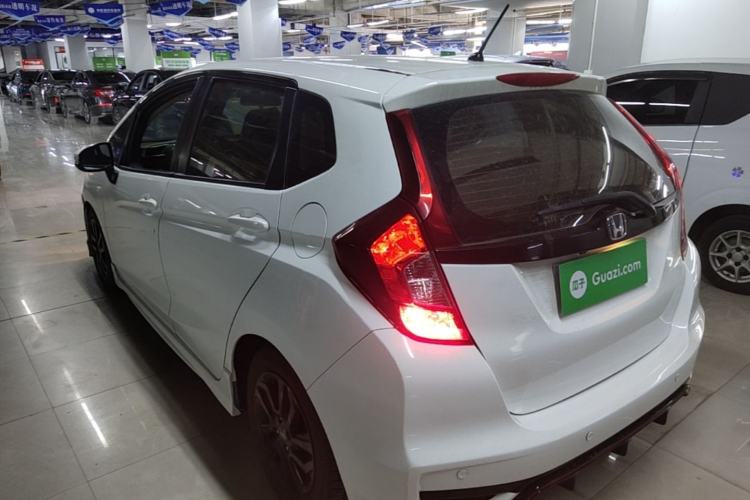 Used Honda Fit 2018 1.5L CVT Trendy Run+ Edition Rear Left 45 Deg