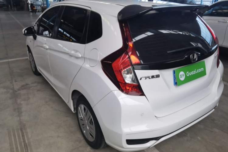 Used Honda Fit 2018 1.5L CVT Comfort Version Rear Left 45 Deg