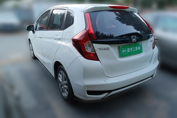 Used Honda Fit 2018 1.5L CVT Comfort Sunroof Version Rear Left 45 Deg