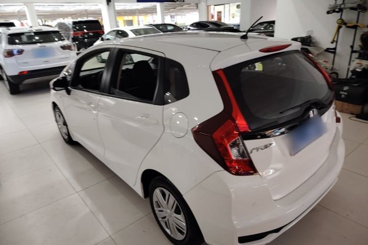 Used Honda Fit 2018 1.5L CVT Comfort Version Rear Left 45 Deg