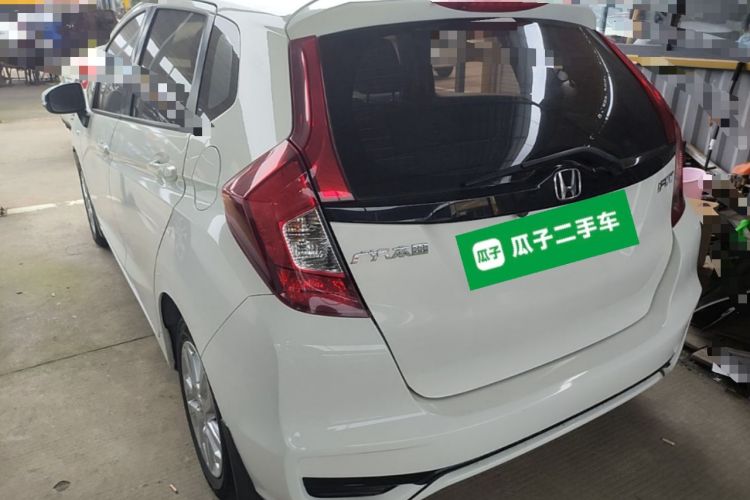 Used Honda Fit 2018 1.5L CVT Comfort Sunroof Version Rear Left 45 Deg