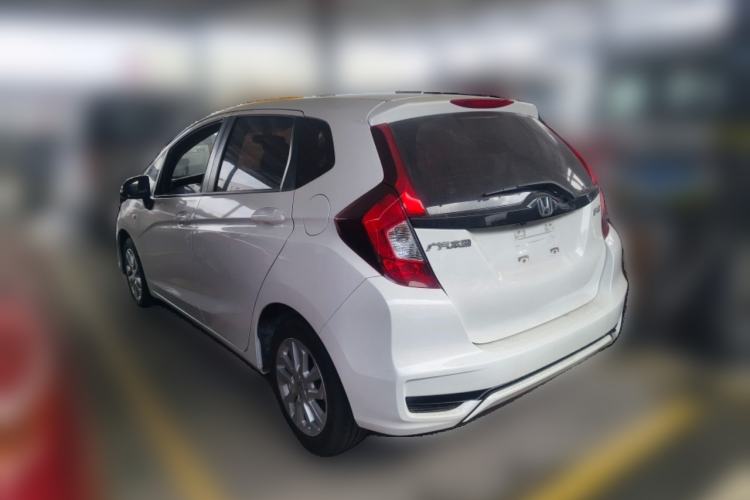 Used Honda Fit 2018 1.5L CVT Comfort Sunroof Version Rear Left 45 Deg