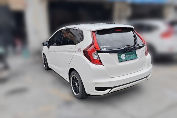 Used Honda Fit 2018 1.5L CVT Comfort Sunroof Version Rear Left 45 Deg