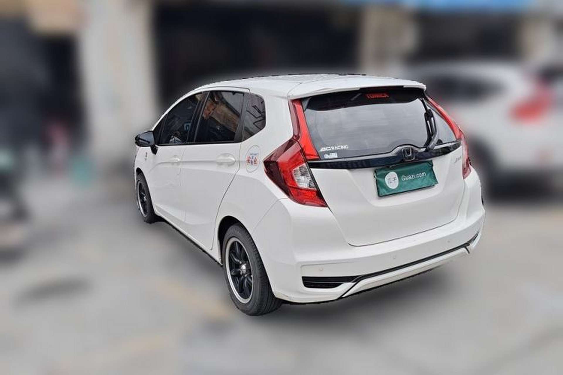 Used Honda Fit 2018 1.5L CVT Comfort Sunroof Version Rear Left 45 Deg