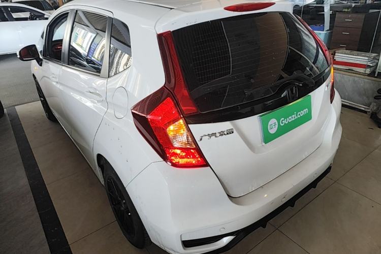 Used Honda Fit 2018 1.5L CVT Comfort Version Rear Left 45 Deg