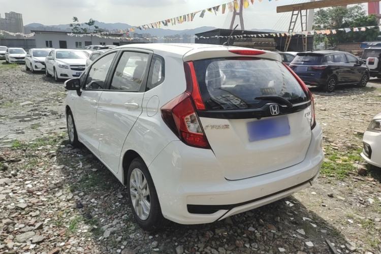 Used Honda Fit 2018 1.5L CVT Comfort Sunroof Version Rear Left 45 Deg
