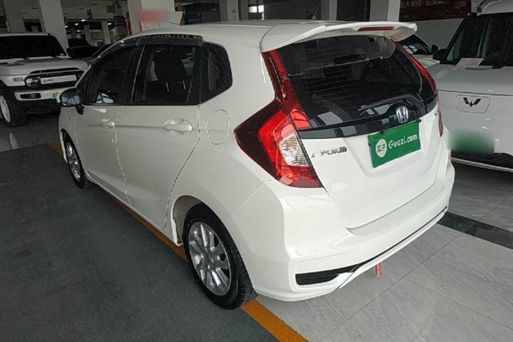 Used Honda Fit 2018 1.5L CVT Comfort Sunroof Version Rear Left 45 Deg