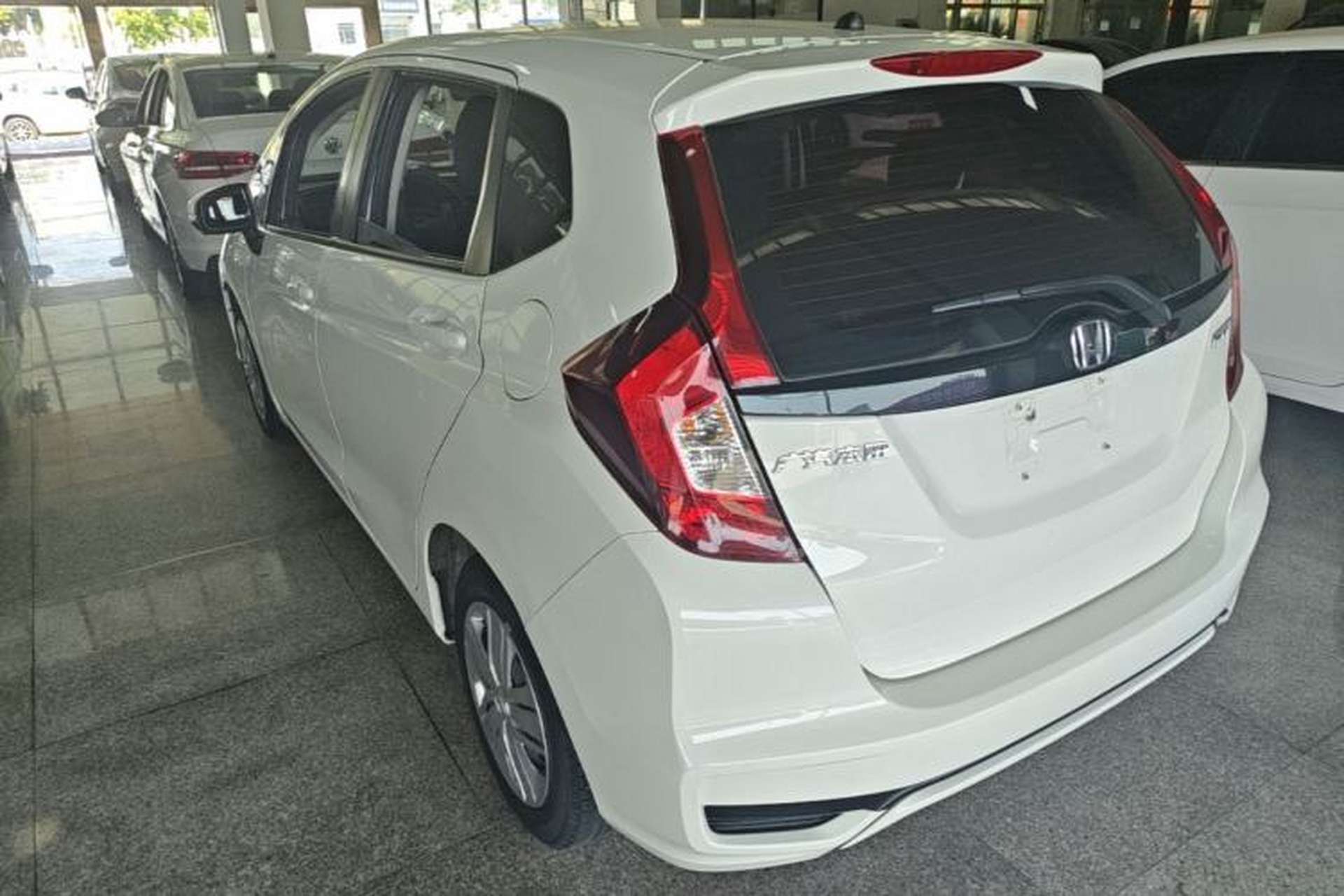 Used Honda Fit 2018 1.5L CVT Comfort Version Rear Left 45 Deg