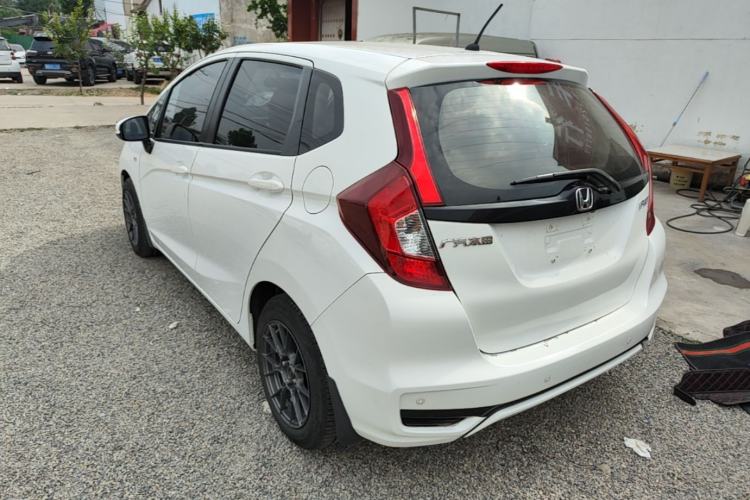 Used Honda Fit 2018 1.5L CVT Comfort Version Rear Left 45 Deg