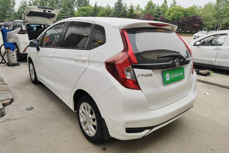 Used Honda Fit 2018 1.5L CVT Comfort Version Rear Left 45 Deg