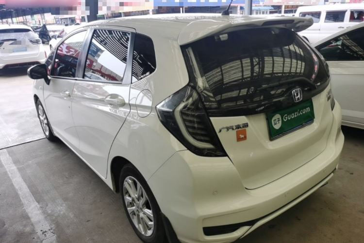 Used Honda Fit 2018 1.5L CVT Comfort Sunroof Version Rear Left 45 Deg