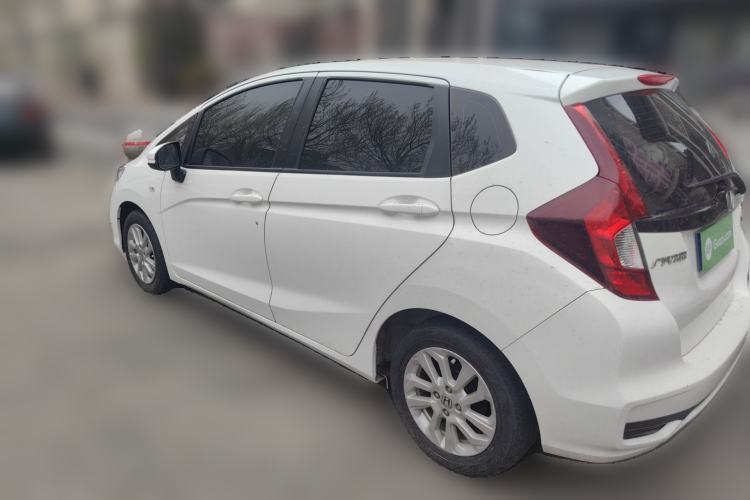 Used Honda Fit 2018 1.5L CVT Comfort Sunroof Version Rear Left 45 Deg