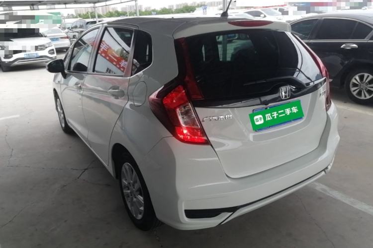 Used Honda Fit 2018 1.5L CVT Comfort Sunroof Version Rear Left 45 Deg