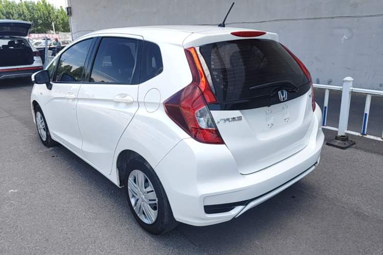 Used Honda Fit 2018 1.5L CVT Comfort Version Rear Left 45 Deg