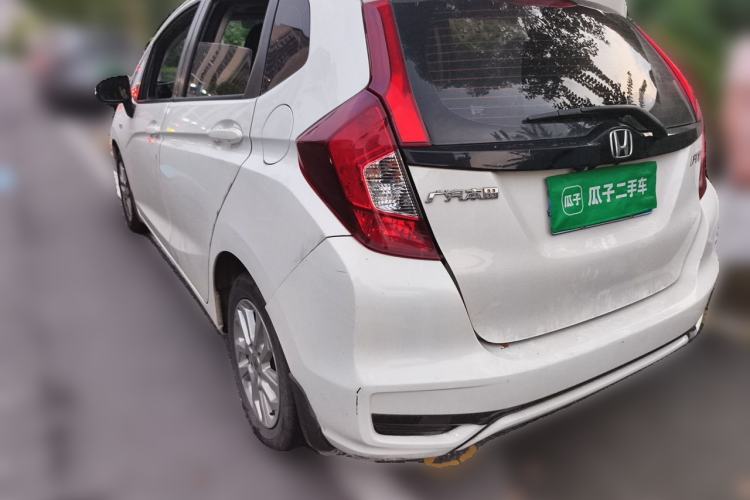 Used Honda Fit 2018 1.5L CVT Comfort Sunroof Version Rear Left 45 Deg