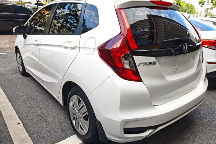 Used Honda Fit 2018 1.5L CVT Comfort Version Rear Left 45 Deg