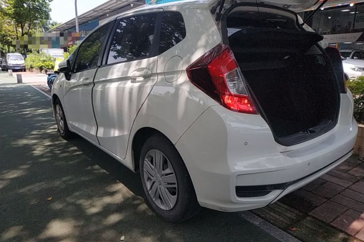Used Honda Fit 2018 1.5L CVT Comfort Version Rear Left 45 Deg