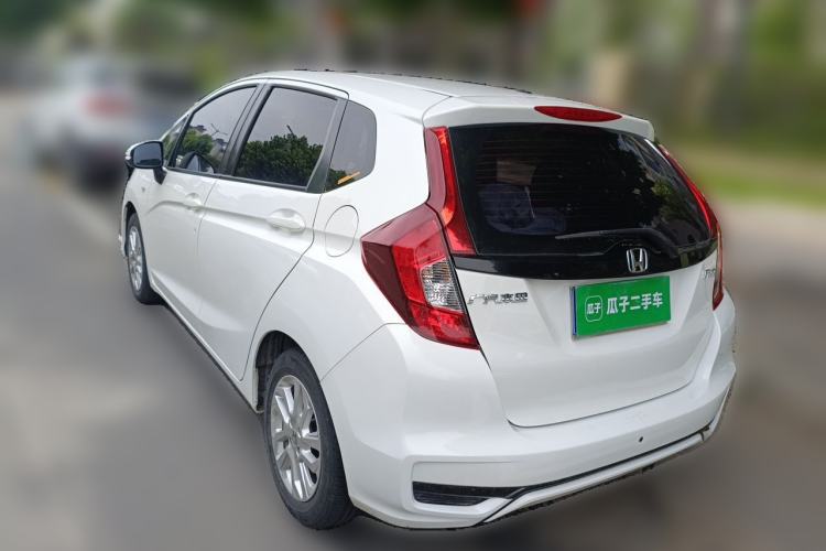 Used Honda Fit 2018 1.5L CVT Comfort Sunroof Version Rear Left 45 Deg