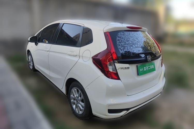 Used Honda Fit 2018 1.5L CVT Comfort Sunroof Version Rear Left 45 Deg