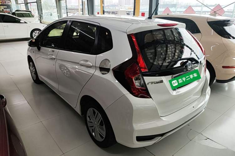 Used Honda Fit 2018 1.5L CVT Comfort Version Rear Left 45 Deg